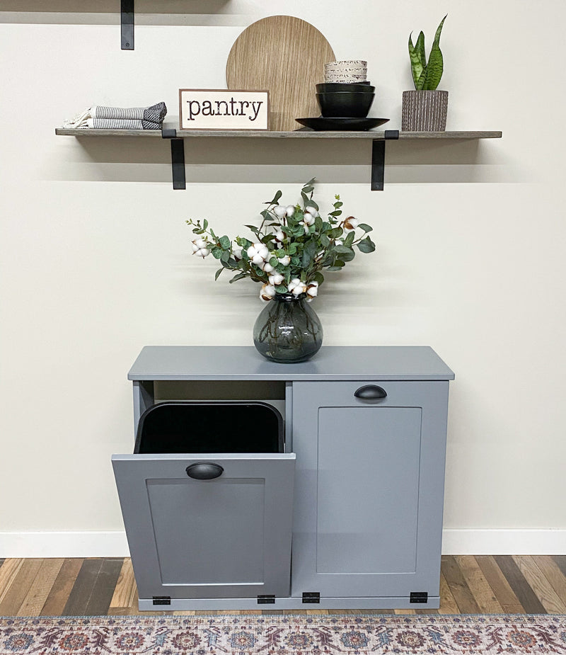 Dashwood in dark gray