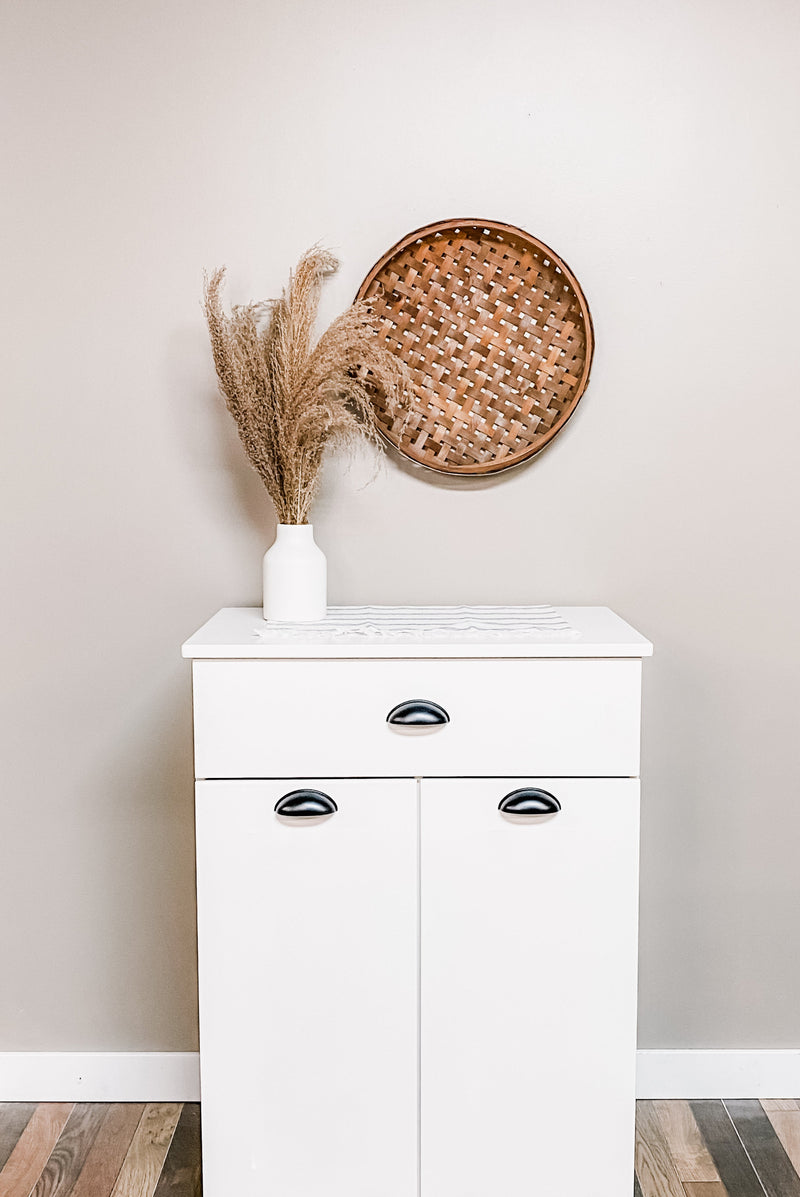 Barlow with a storage drawer in white CUSTOM BUILD