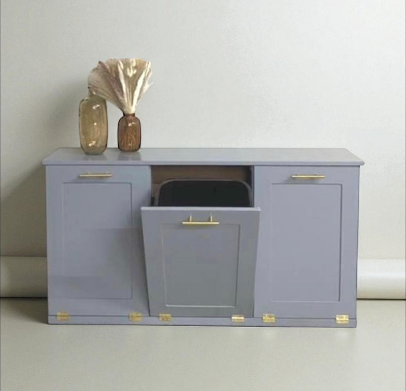 Templeton in dark gray