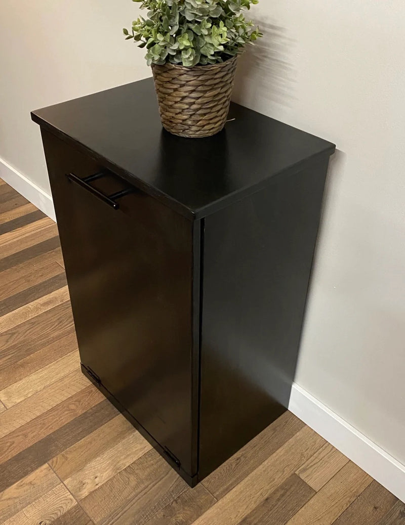 Sinclair in black stain
