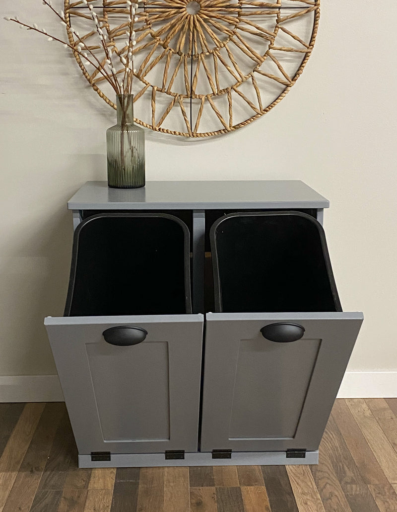 Barlow in dark gray farmhouse style