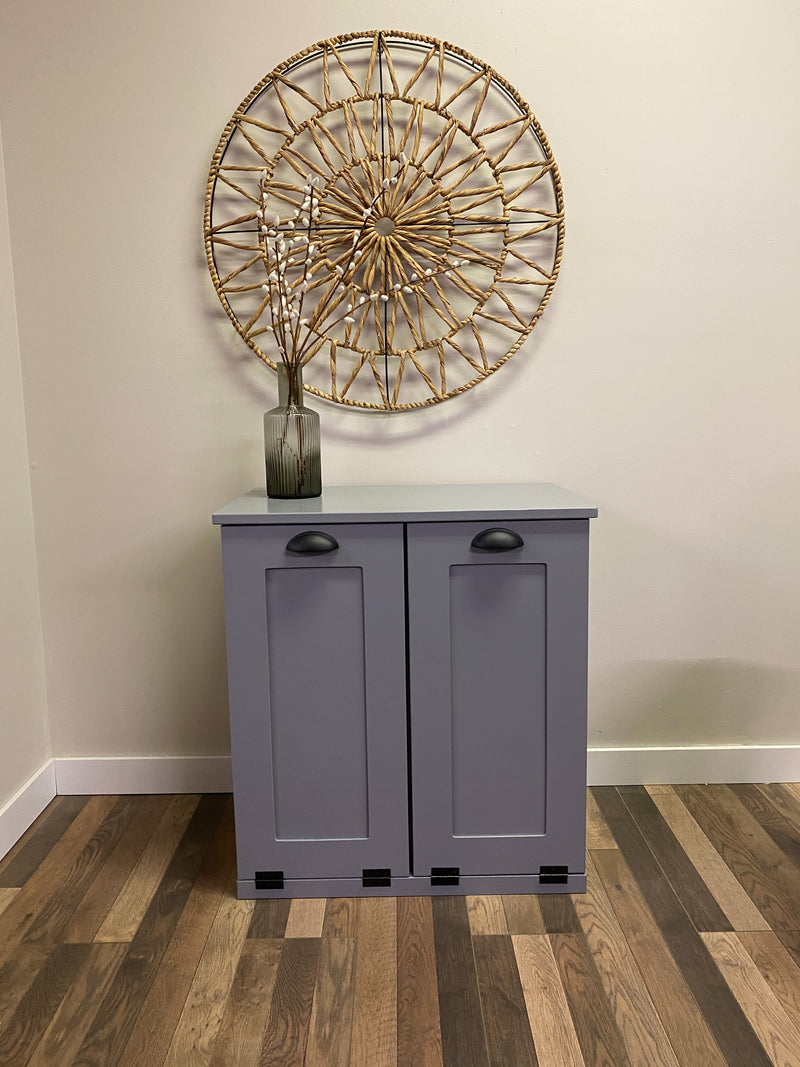 Barlow in dark gray farmhouse style