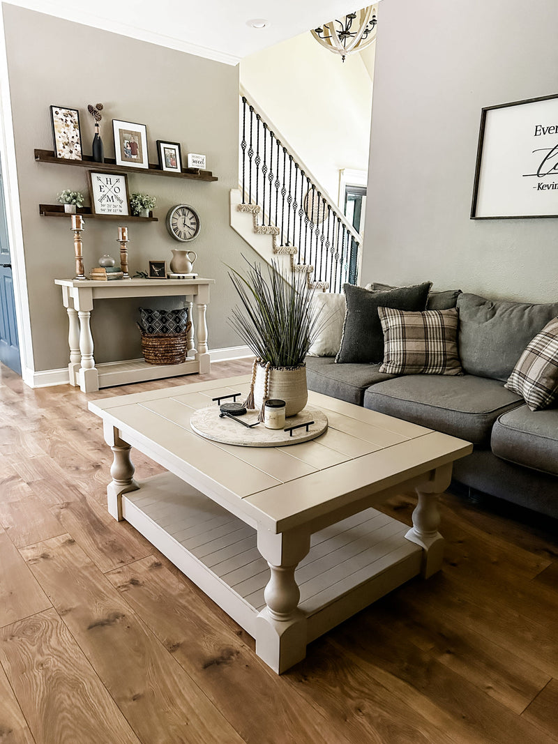Entry table with baluster legs khaki