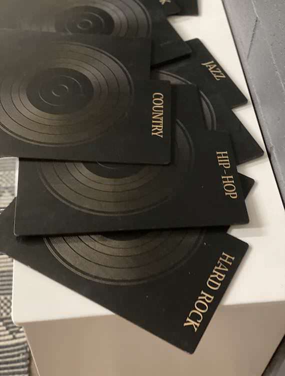 Vinyl album organizer divider in black stain