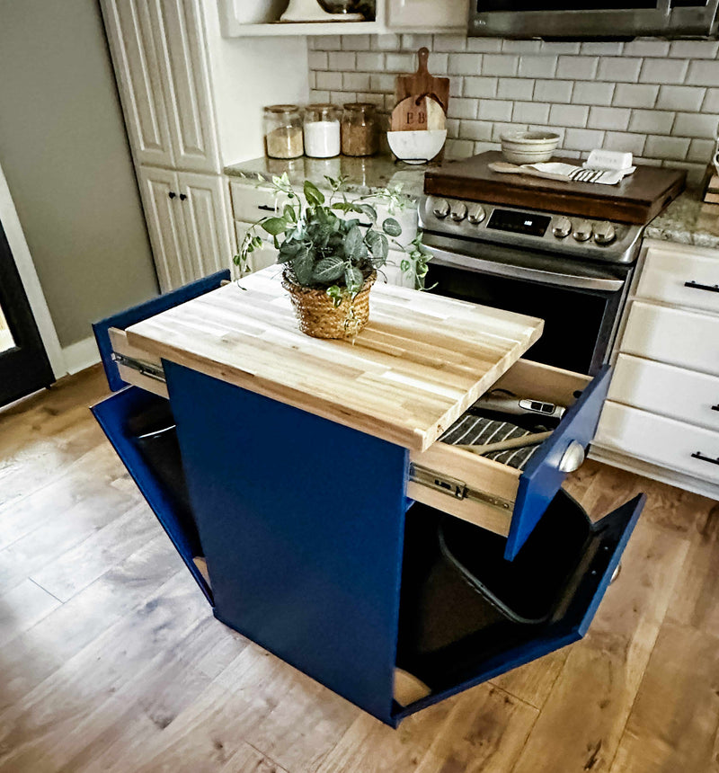 Island with two compartments in blue