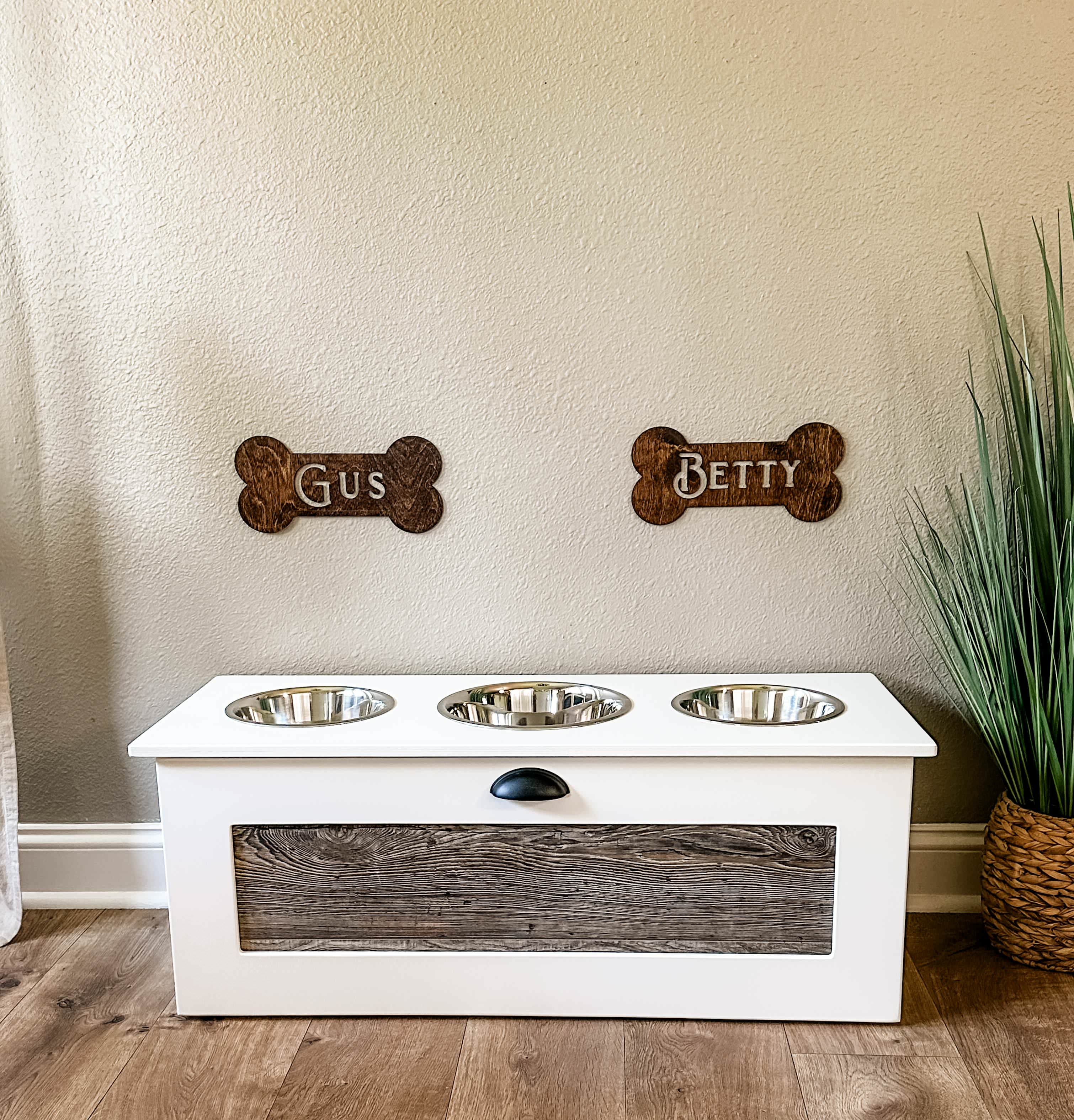 3 bowl elevated dog feeder with storage drawer (WHCedar look) The