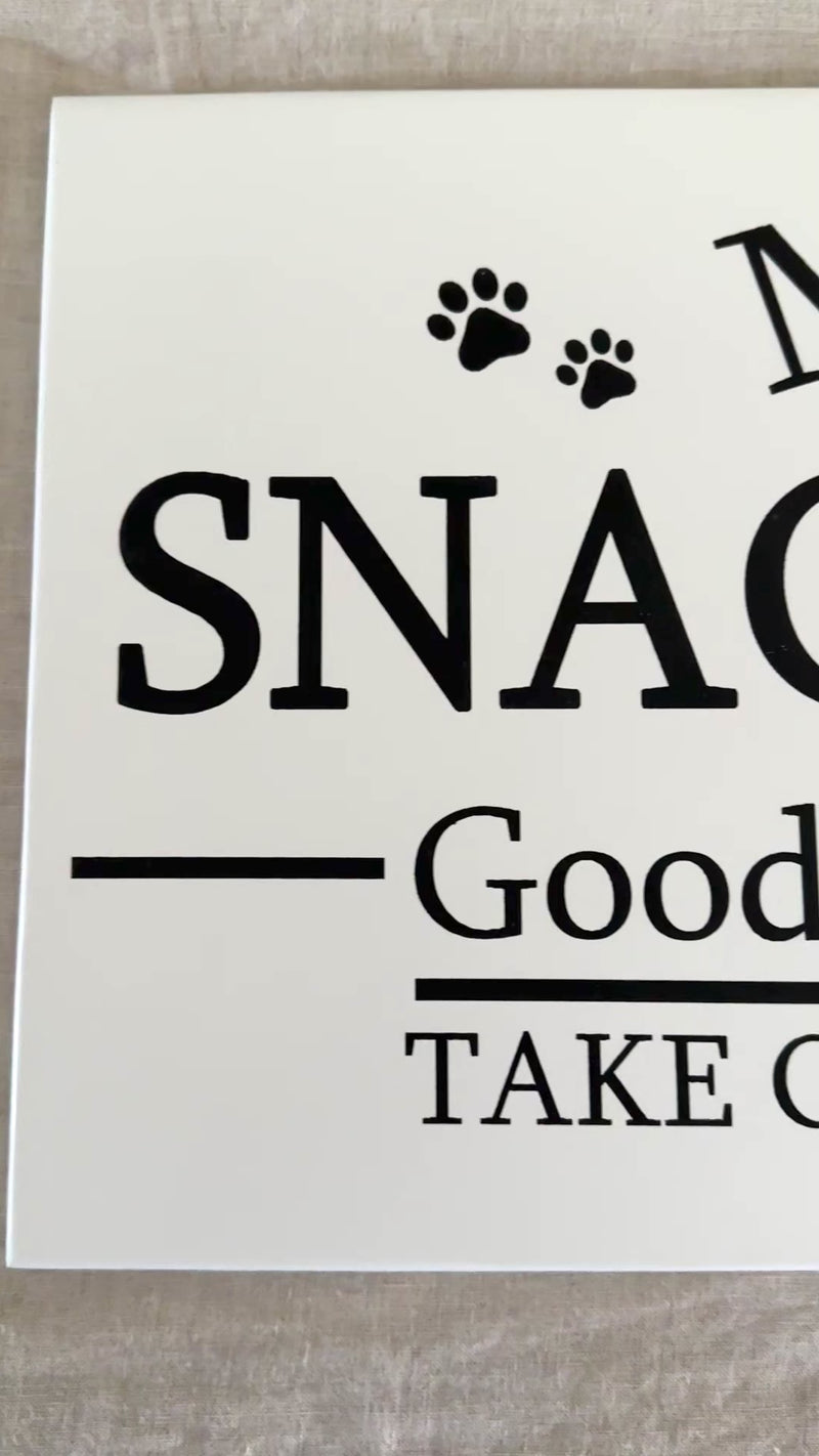 Personalized snack spot sign