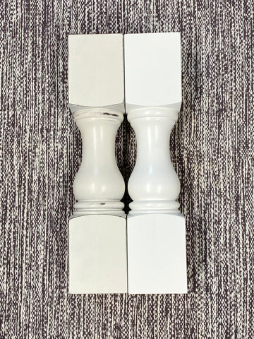 Entry table with baluster legs khaki