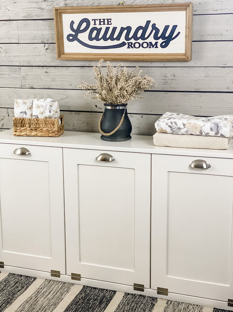 Templeton laundry in white