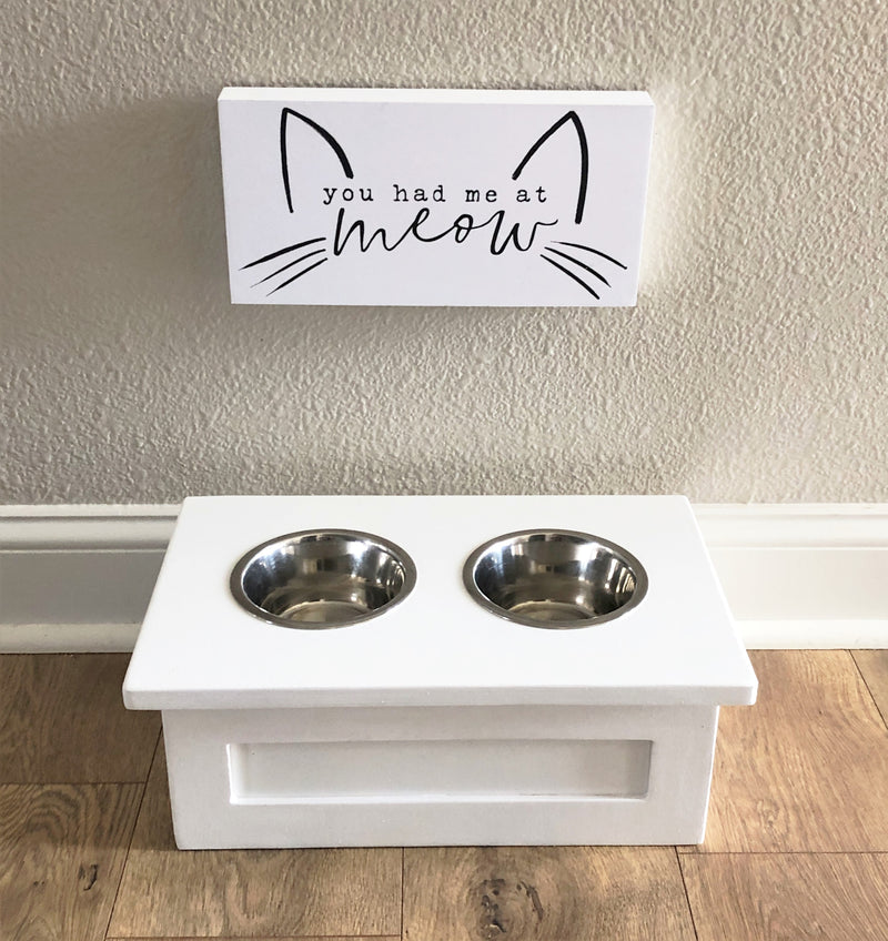 Two bowl small size elevated pet feeder in white (W-flat | 2 bowl)