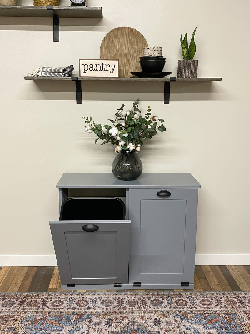 Dashwood in dark gray