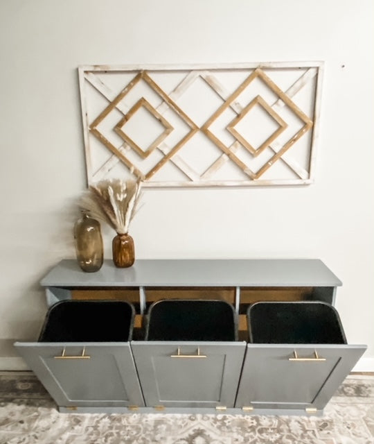 Templeton in dark gray