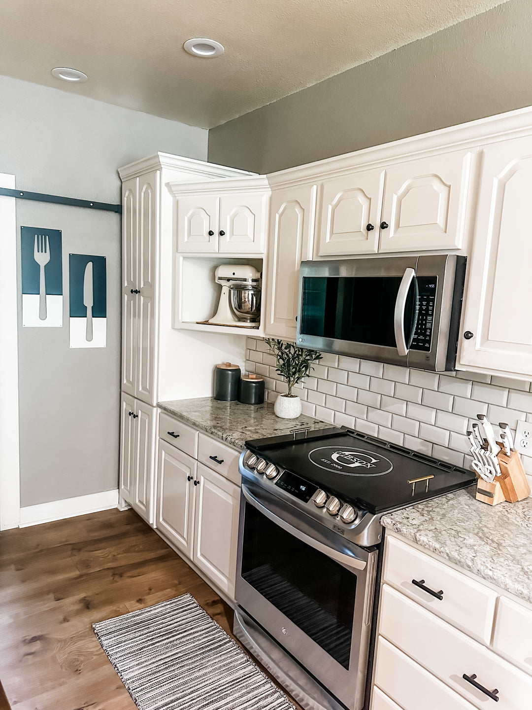 Personalized monogram stove cover, black + soft white "Gibson"