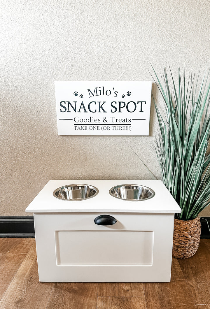 Personalized snack spot sign