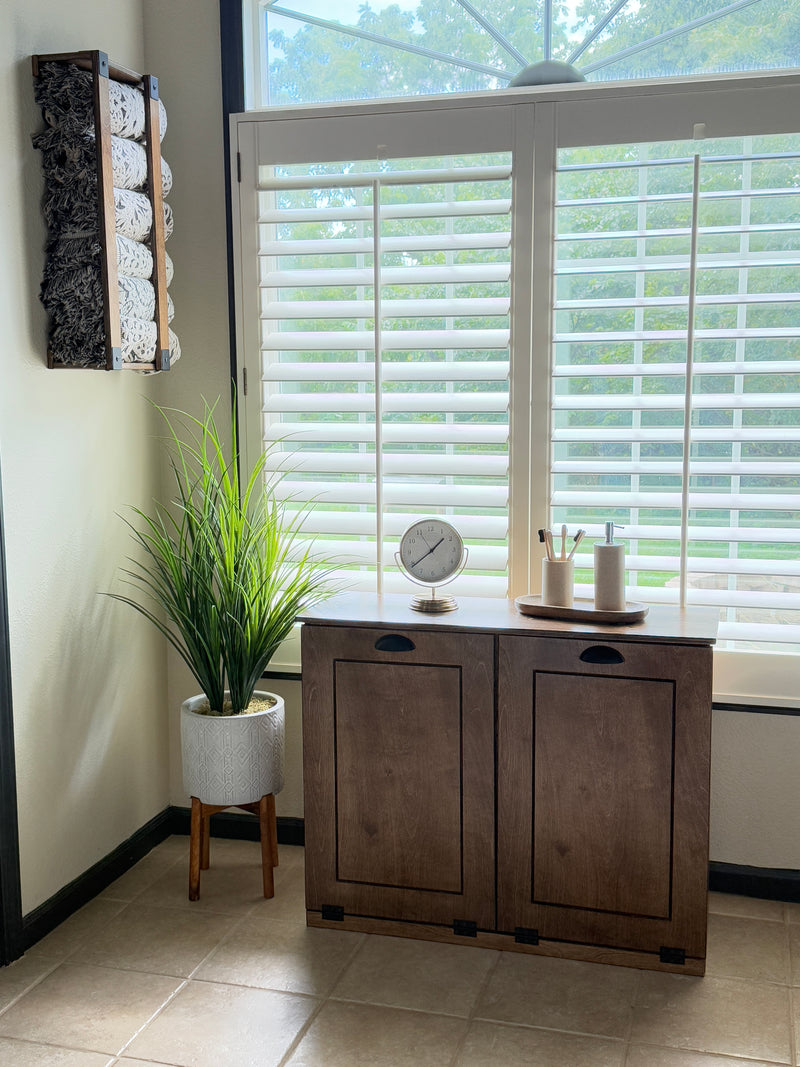 Dashwood Laundry in Warm Brown