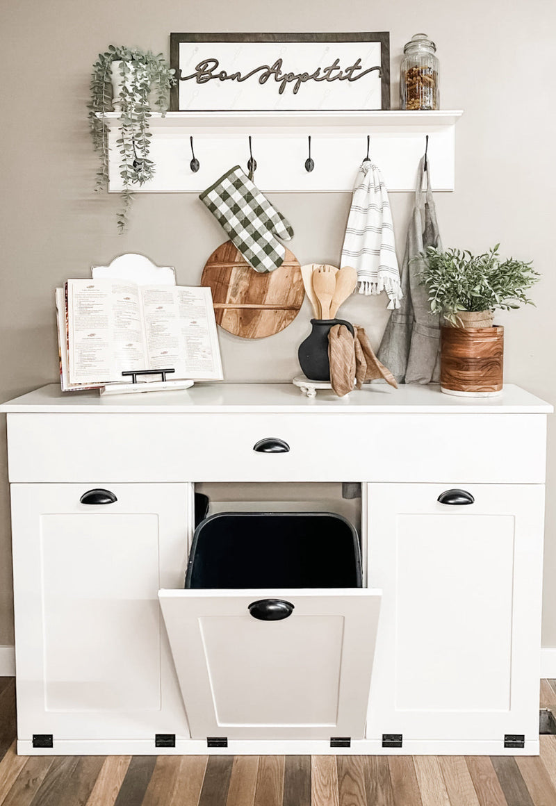 Templeton with a storage drawer in white with farmhouse door