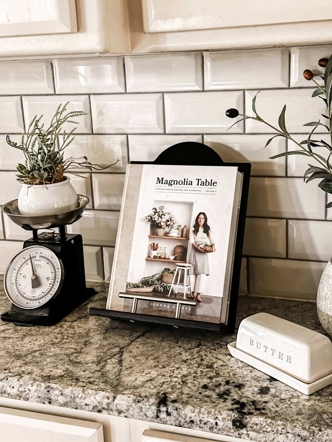 Solid black cookbook holder
