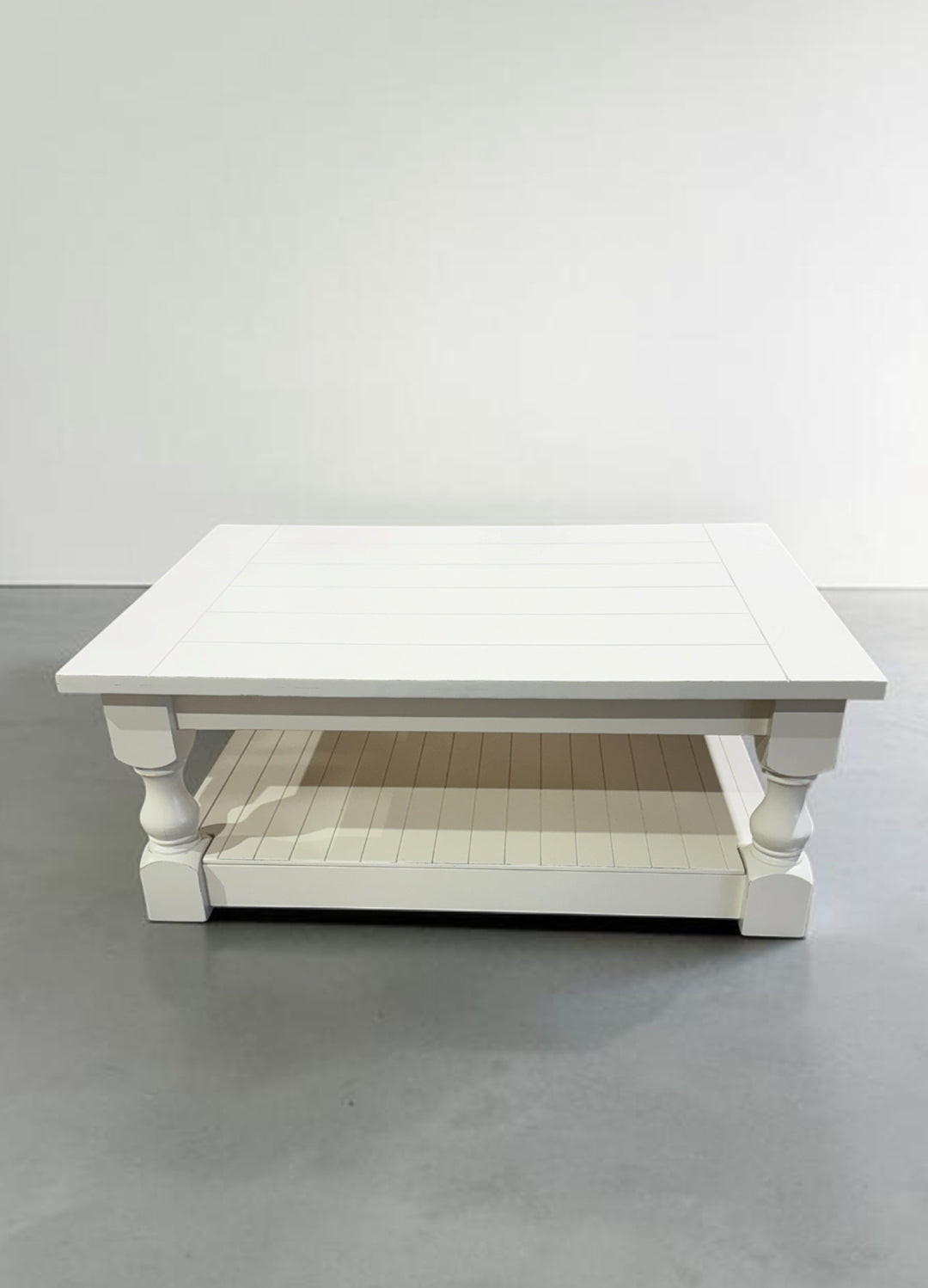 Rustic baluster farmhouse coffee table distressed rectangle all over distressed paint