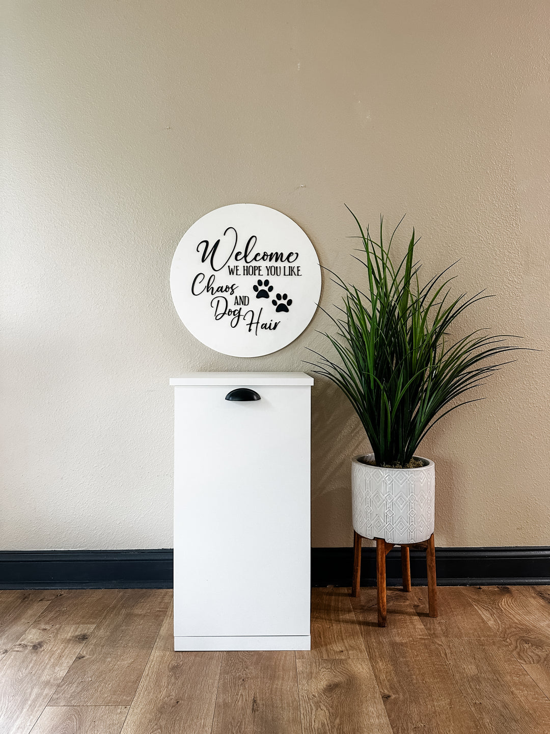 Single style pet food storage in white modern style