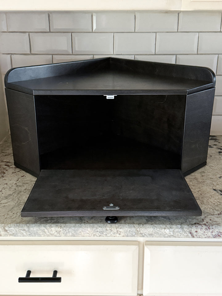Bread box in black stain