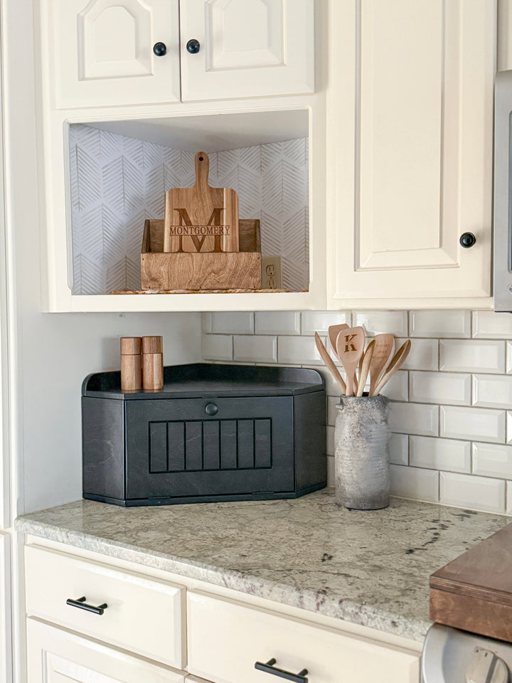 Bread box in black stain