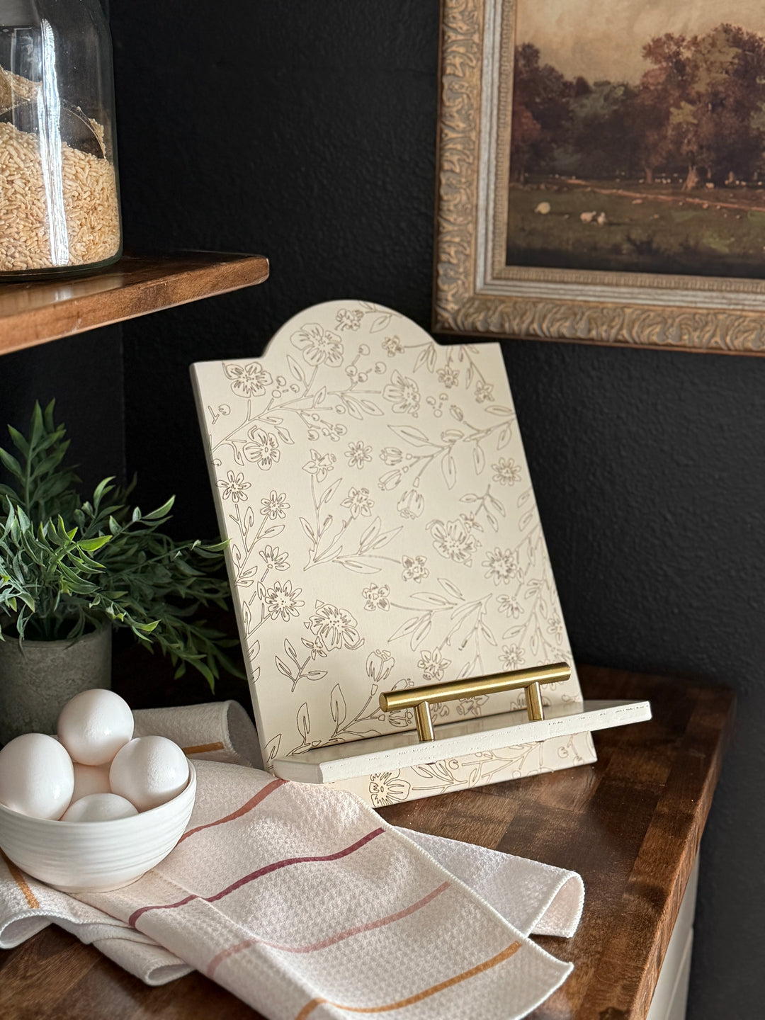 Floral cottage style cookbook holder
