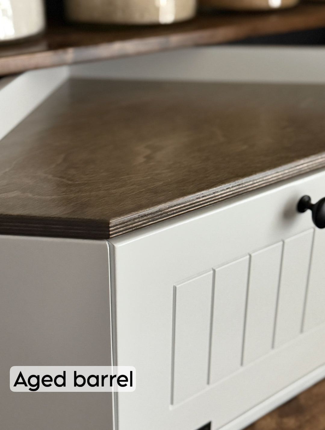 Bread box in white