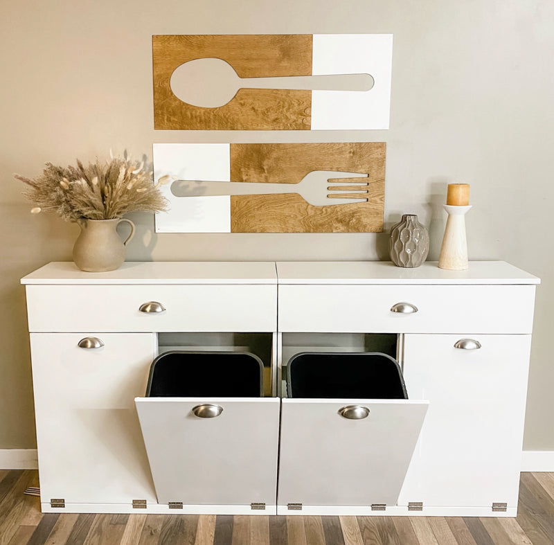 Livingston with a storage drawer in white