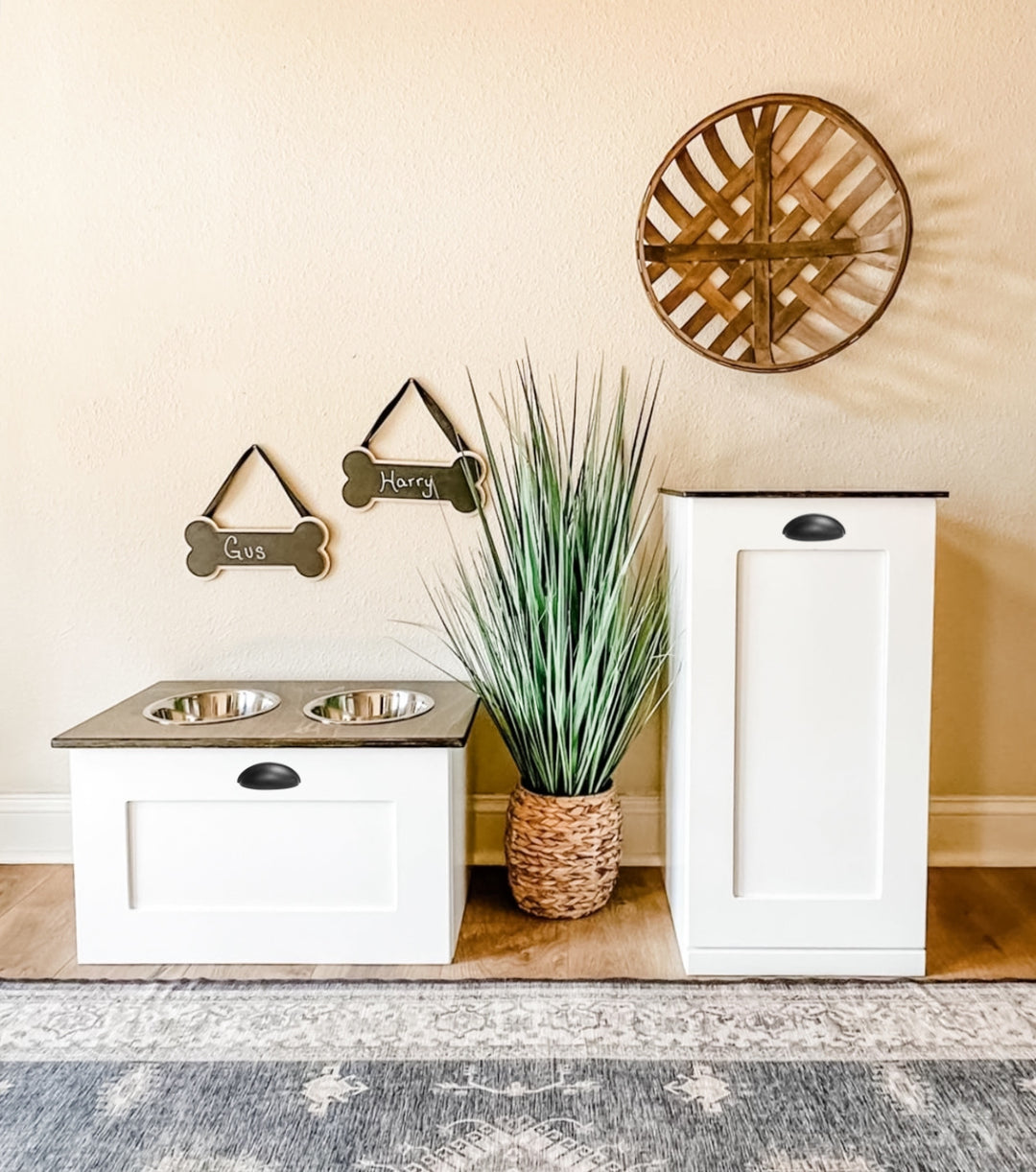 Single style pet food storage in white with a dark brown stain top