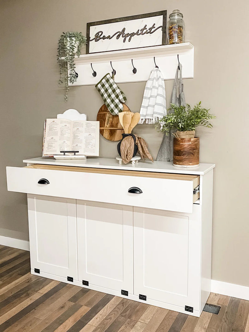Templeton with a storage drawer in white with farmhouse door