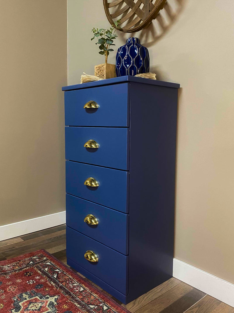 Sinclair Laundry with 5 storage drawers