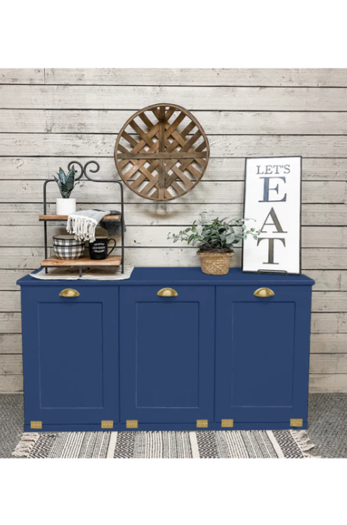 Templeton in dark blue farmhouse doors