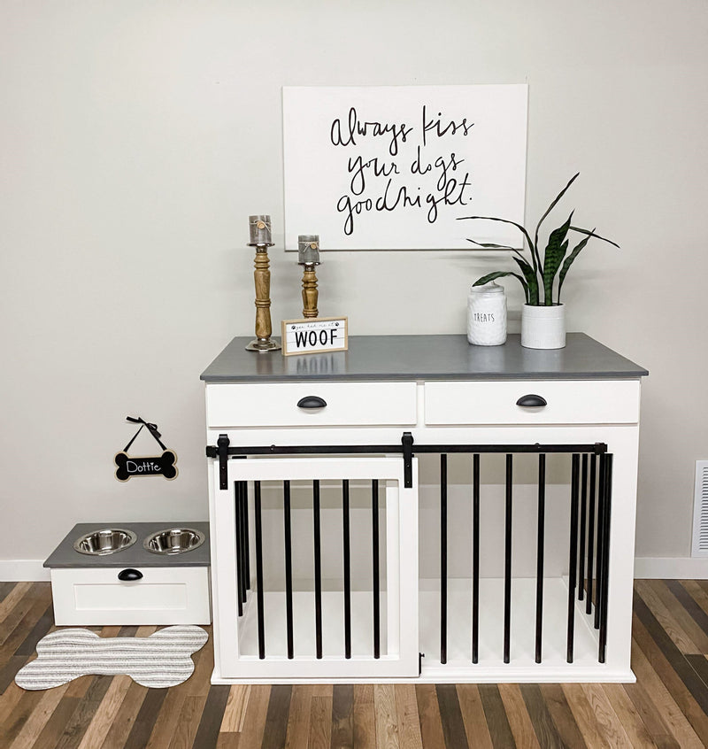 Dog kennel in white