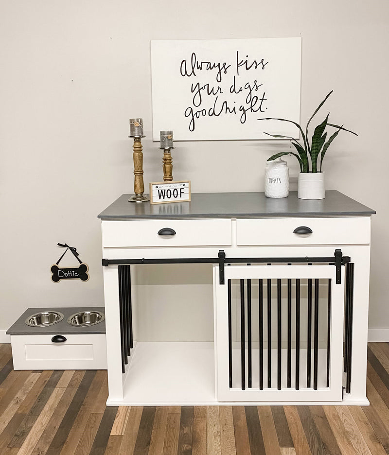 Dog kennel in white