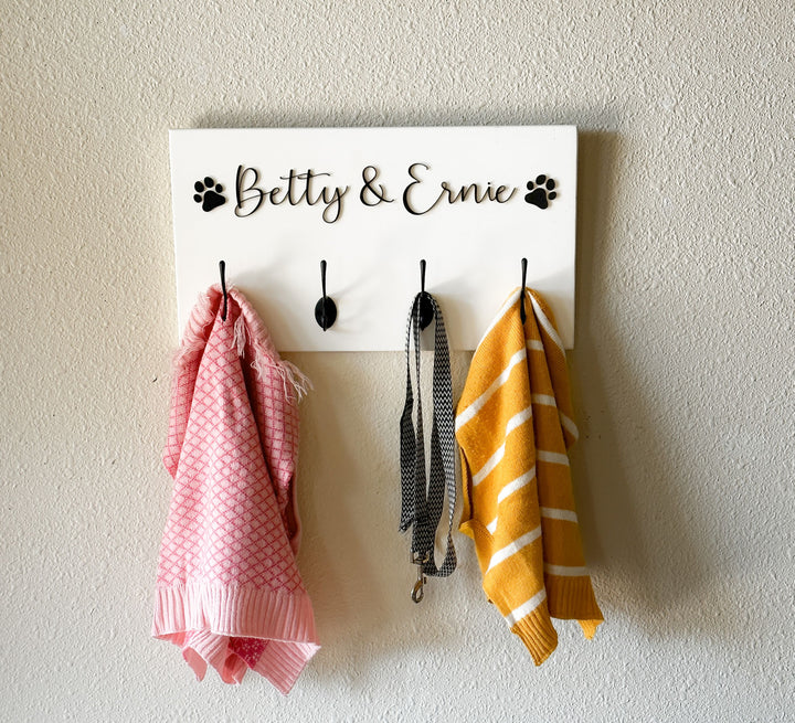 personalized dog leash sign