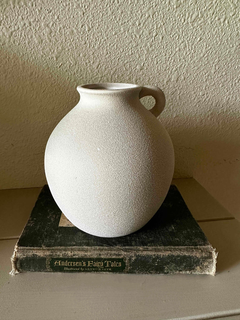 Textured cream jug