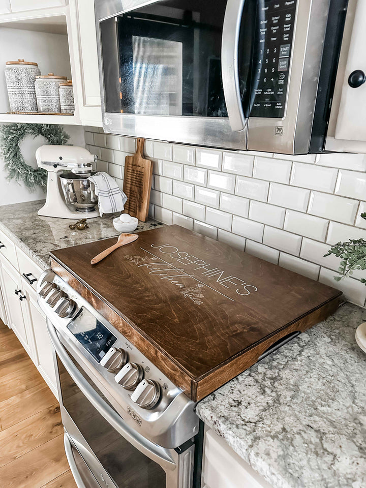 Personalized stove cover, warm brown + soft white "Josephine&