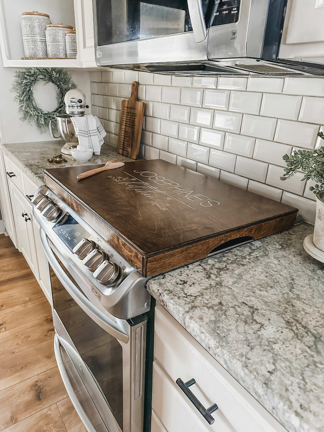Personalized stove cover, warm brown + soft white "Josephine&