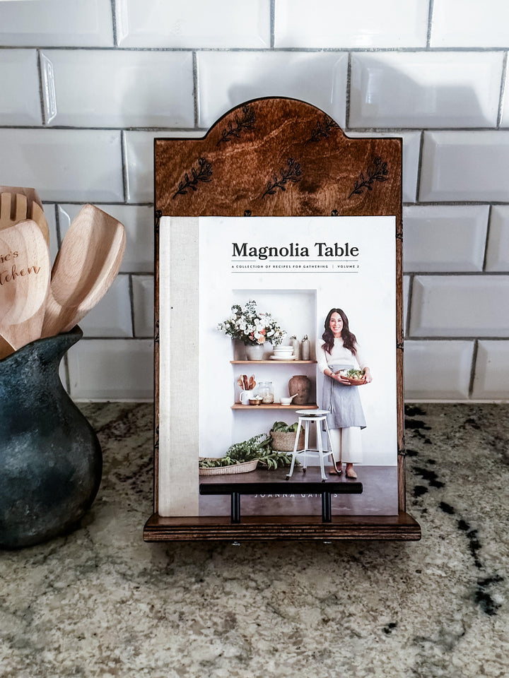 Floral pattern cookbook holder