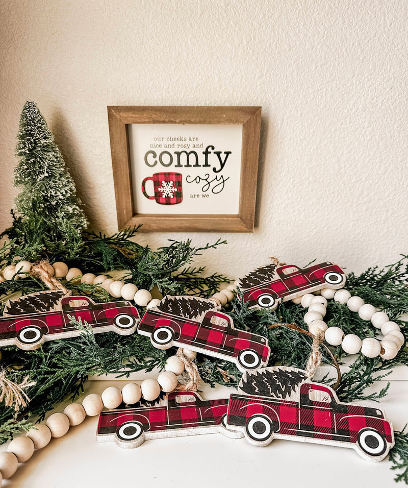 Wooden red buffalo check truck beaded garland set