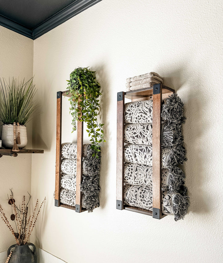 Towel rack
