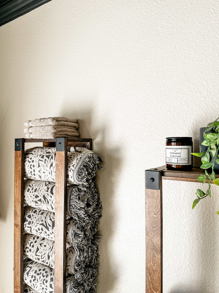Towel rack