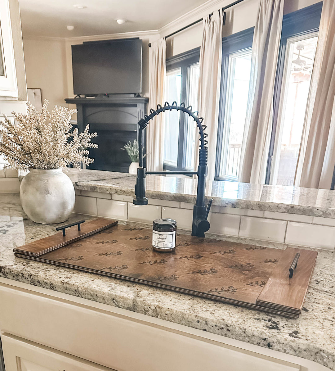 Sink cover floral design