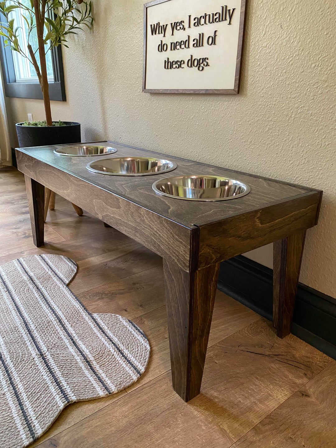 Simple raised pet feeder choose your bowl and your height