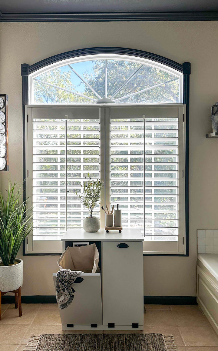 Barlow slim laundry in white modern doors