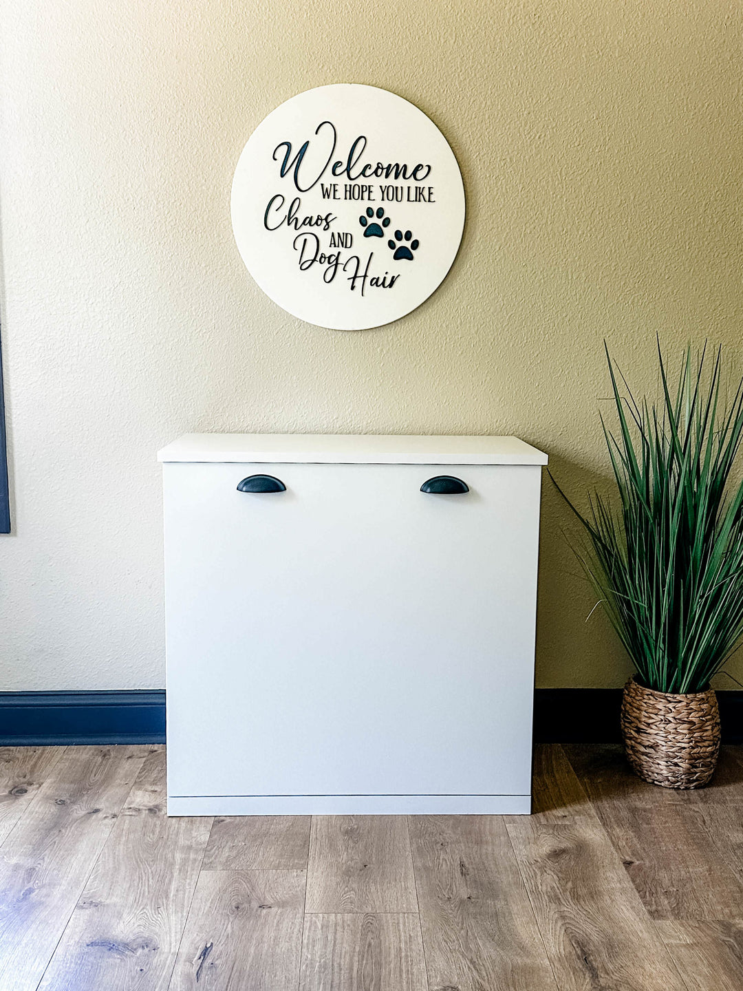 Double style pet food storage in white modern