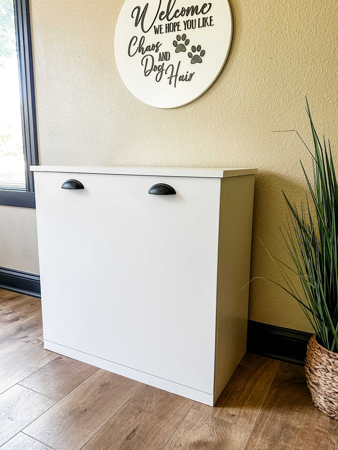 Double style pet food storage in white modern