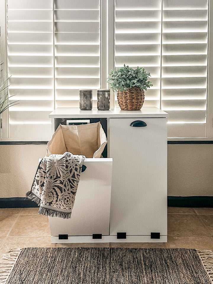 Barlow slim laundry in white modern doors
