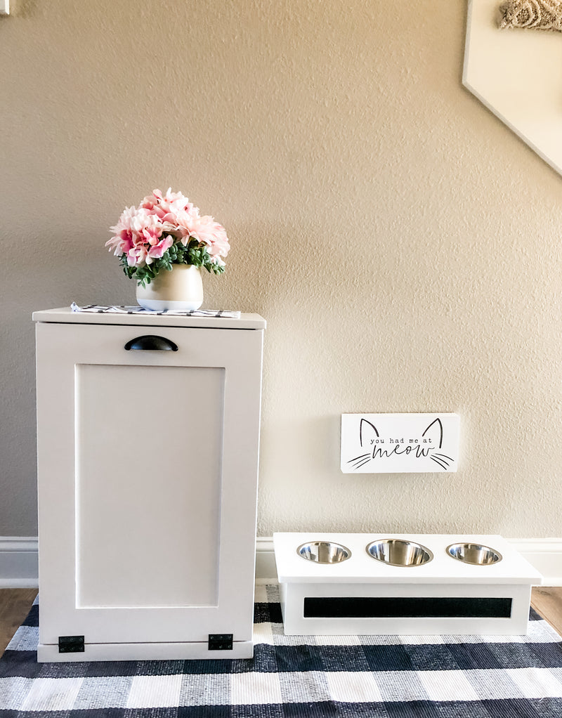 Three Bowl Small Size Elevated Pet Feeder in White with a Chalkboard Front (W-chalk | 3 bowl 4”)