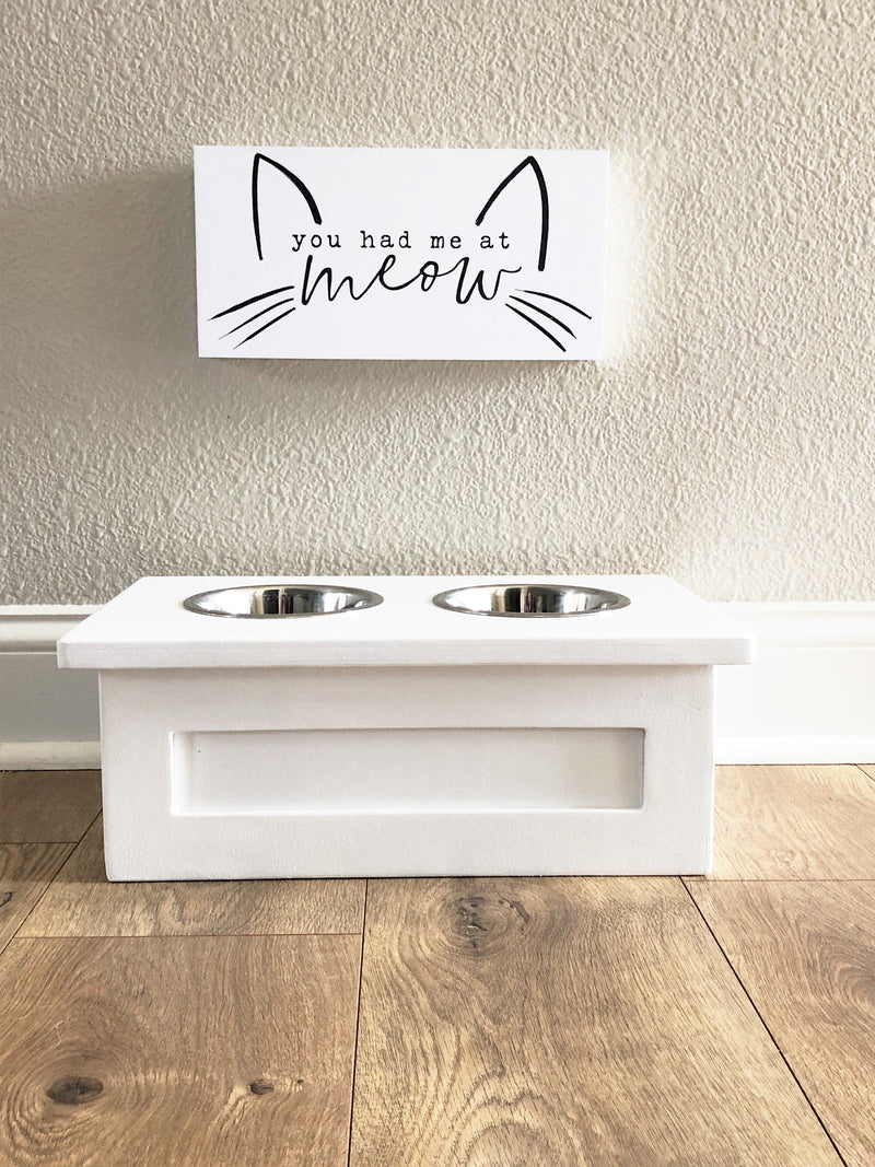 Two Bowl Small Size Elevated Pet Feeder in White (W-flat | 2 bowl 4”)